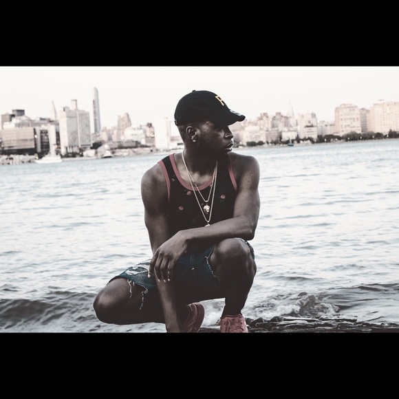 Meet your Posher, Aaron - Picture 1 of 1